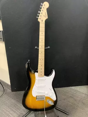 Store Special Product - Squier - 037-1720-003