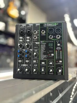 Mackie - PROFX6 V3