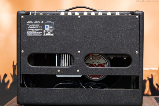Fender - Hot Rod Deluxe Tube Amplifier 4