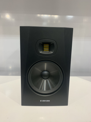 ADAM Audio - AD-T8V