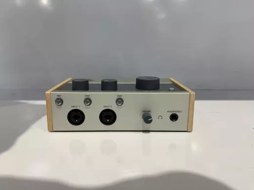 Store Special Product - Universal Audio - UA-VOLT276