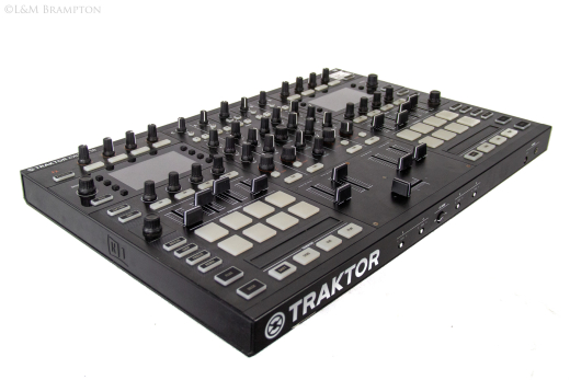 Native Instruments - TRAKTOR KONT S8 2