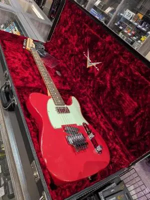 FENDER CUSTOM SHOP TELECASTER 2