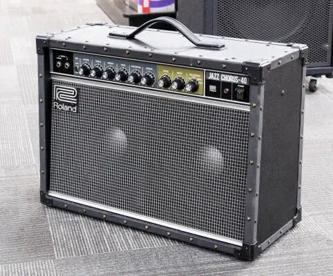 Roland - JC-40 - Jazz Chorus 40th Anniversary 2x10 2