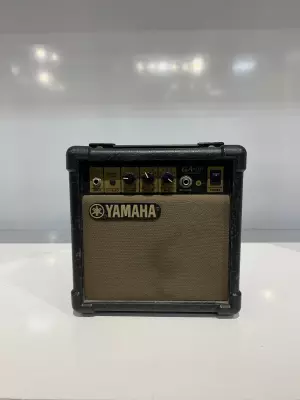 Yamaha - GA10 Guitar Amp