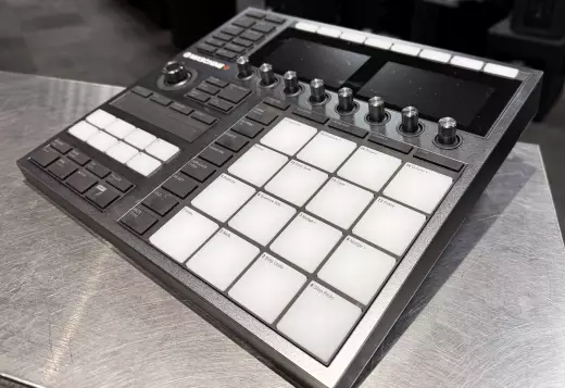 Native Instruments - MASCHINE PLUS 3