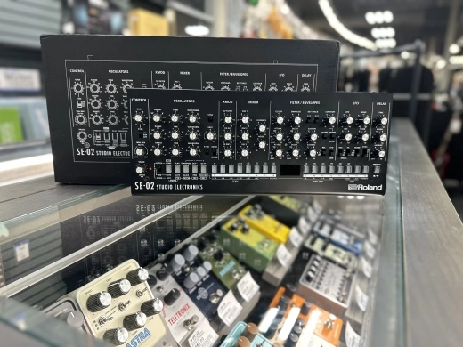SE-02 - Roland Boutique Analog Monophonic Synth