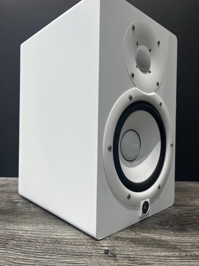 Yamaha - HS7W Reference Monitor 2