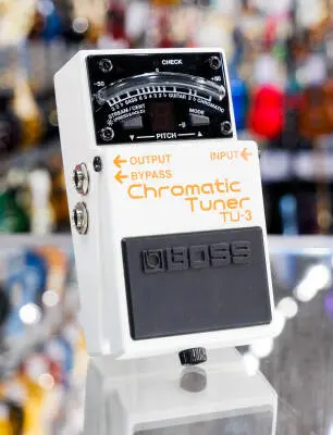 BOSS - Chromatic Tuner