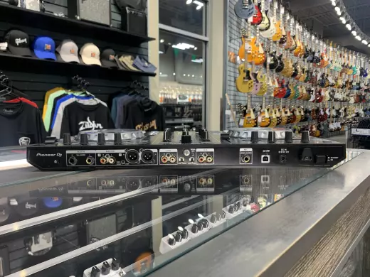 Store Special Product - Pioneer - DDJ-SR2