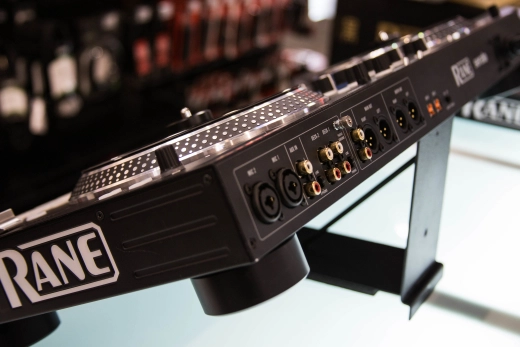 RANE - RANE DJ ONE 2