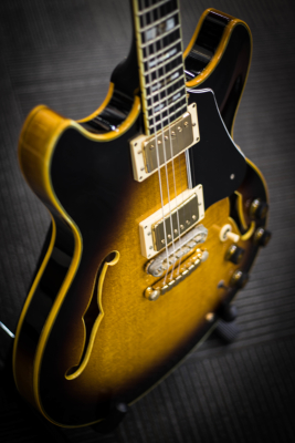 Gear Hunter | Ibanez AS200 Antique Violin 1983