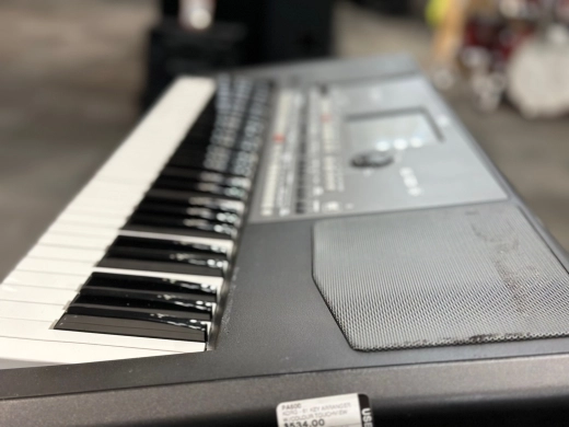 Korg - PA600 - 61 Key Arranger with Colour Touchview 2