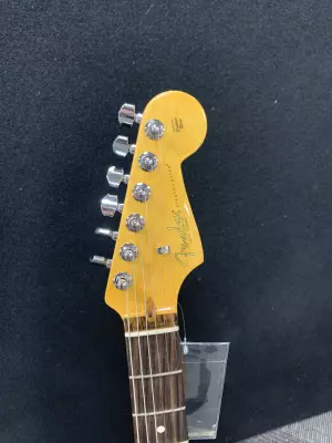 Fender - 011-3910-705 2