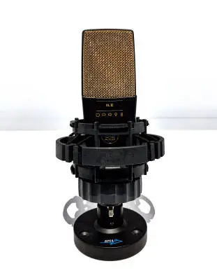 AKG - C414 XLII Reference Multipattern Condenser Microphone 2