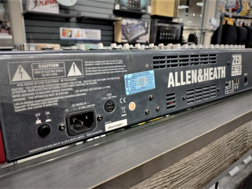 Gear Hunter | Allen & Heath - ZED-R16