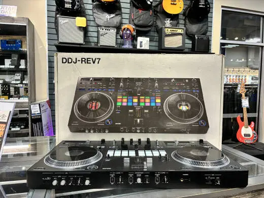 Pioneer DJ - DDJ-REV7 2
