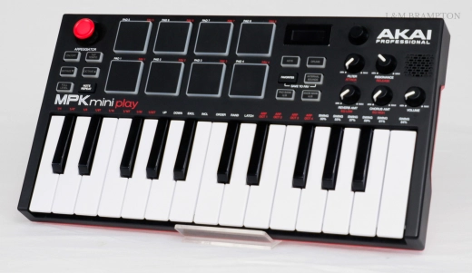 Gear Hunter | Akai - MPK MINI PLAY