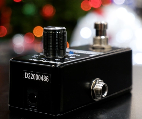 ISP Technologies - DECI-MATE Compact Noise Reduction Pedal 2