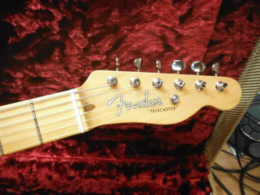 Fender - American Vintage II Tele 2