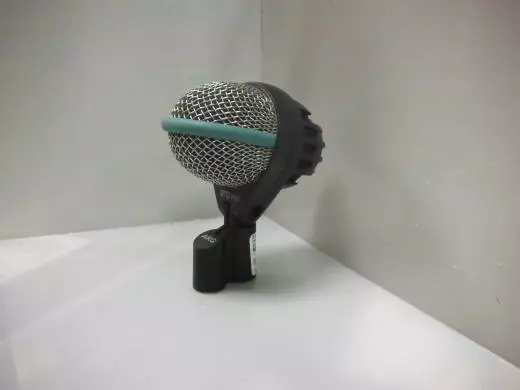 AKG - D112 MKII