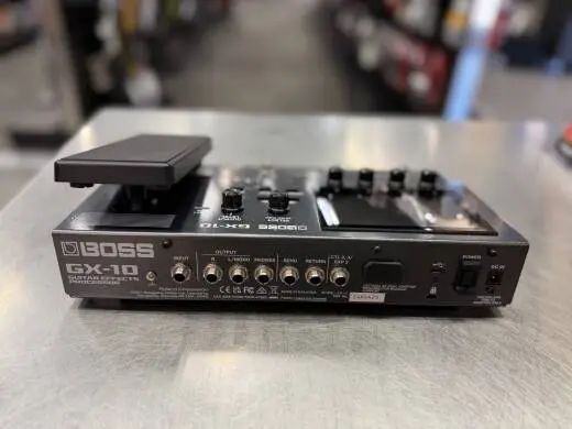 Store Special Product - BOSS - GX-10