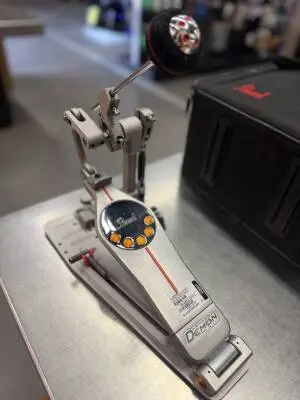 Pearl - P-3000D Drum Pedal 2