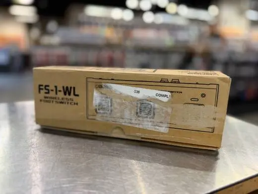 BOSS - FS-1-WL