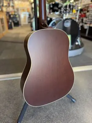 Gibson - J45 Faded 50s Vintage Sunburst 2