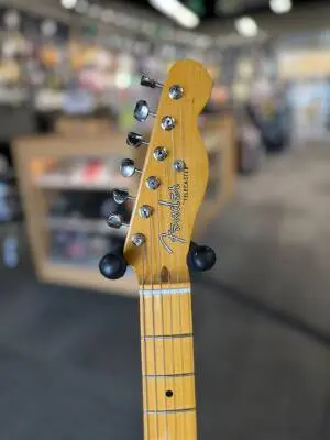 Fender - American Vintage II 1951 Telecaster 2