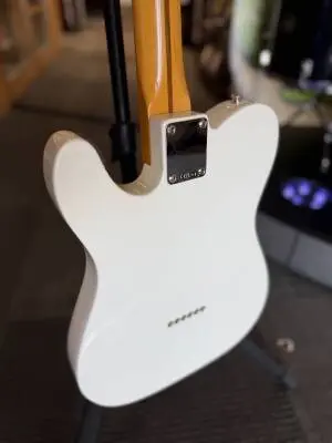Fender - American Vintage II 1951 Telecaster 2