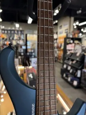 Ibanez - Headless Bass 2