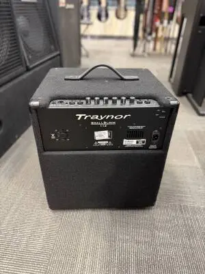 Traynor - SB112 Bass Amp 2