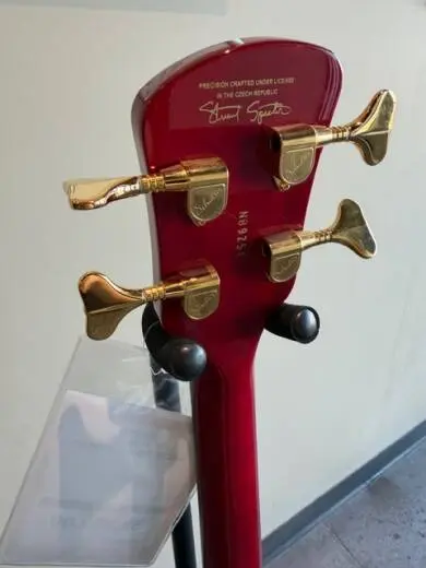 Spector Euro 4 LX GLOSS RED 2