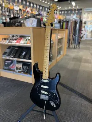 Fender - American Pro II Strat