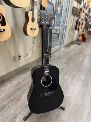 Martin Guitars - DX JOHNNY CASH 2
