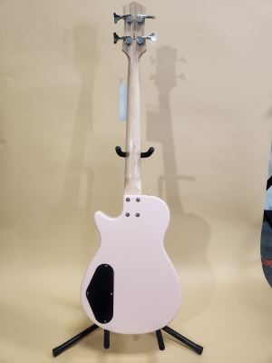 Store Special Product - Gretsch Guitars - Electromatic Junior Jet Bass II Short-Scale, Black Walnut Fingerboard - Shell Pink