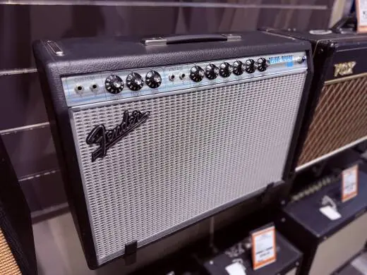 Fender - 68 Custom Deluxe Reverb 2