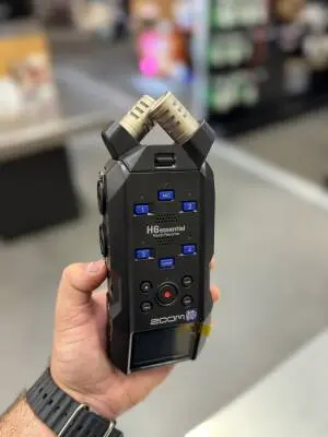 Store Special Product - Zoom - H6ESSENTIAL