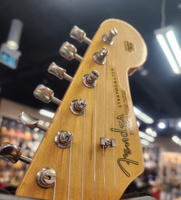 Fender Custom Shop -  Late '62 Stratocaster Relic 6