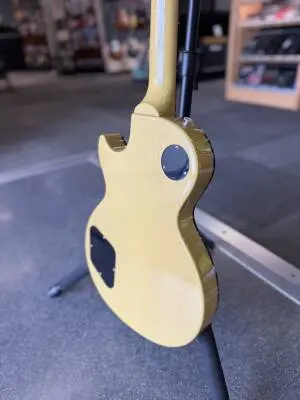Gibson - Les Paul Standard 50s Mahogany Top Electric Guitar with Hardshell Case - TV Yellow 2