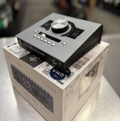 Universal Audio - UA-APLTWXQ/HE 2