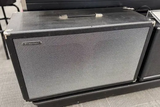Traynor - 50 Watt DarkHorse 2x12 Cab