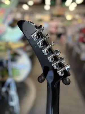 Gibson - 80s Explorer Ebony 2