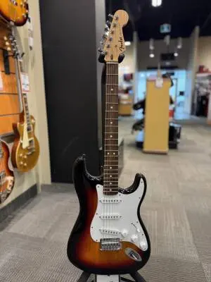Fender Standard Strat