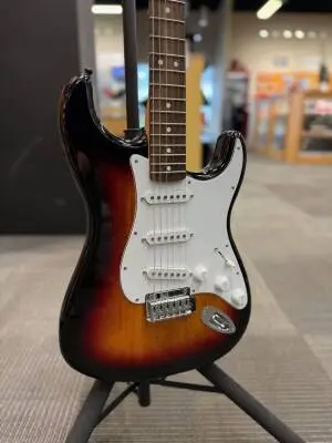 Fender Standard Strat 2