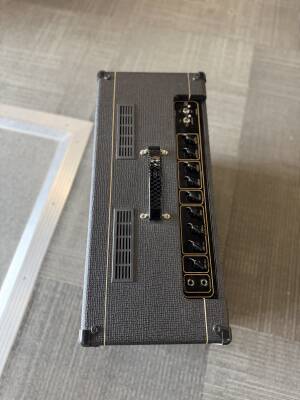 Store Special Product - Vox - AC15C1
