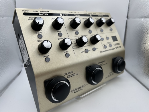 BOSS VE-8 Acoustic Singer Vocal Processor | Long & McQuade