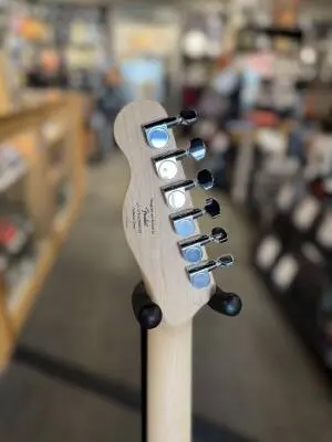 Squier - Affinity Series Telecaster, Laurel Fingerboard - Lake Placid Blue 2