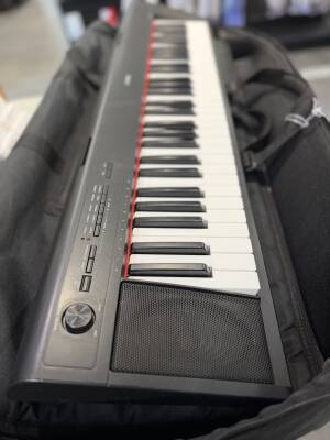 Yamaha NP12 Piaggerro 61 Key Portable Keyboard - Black